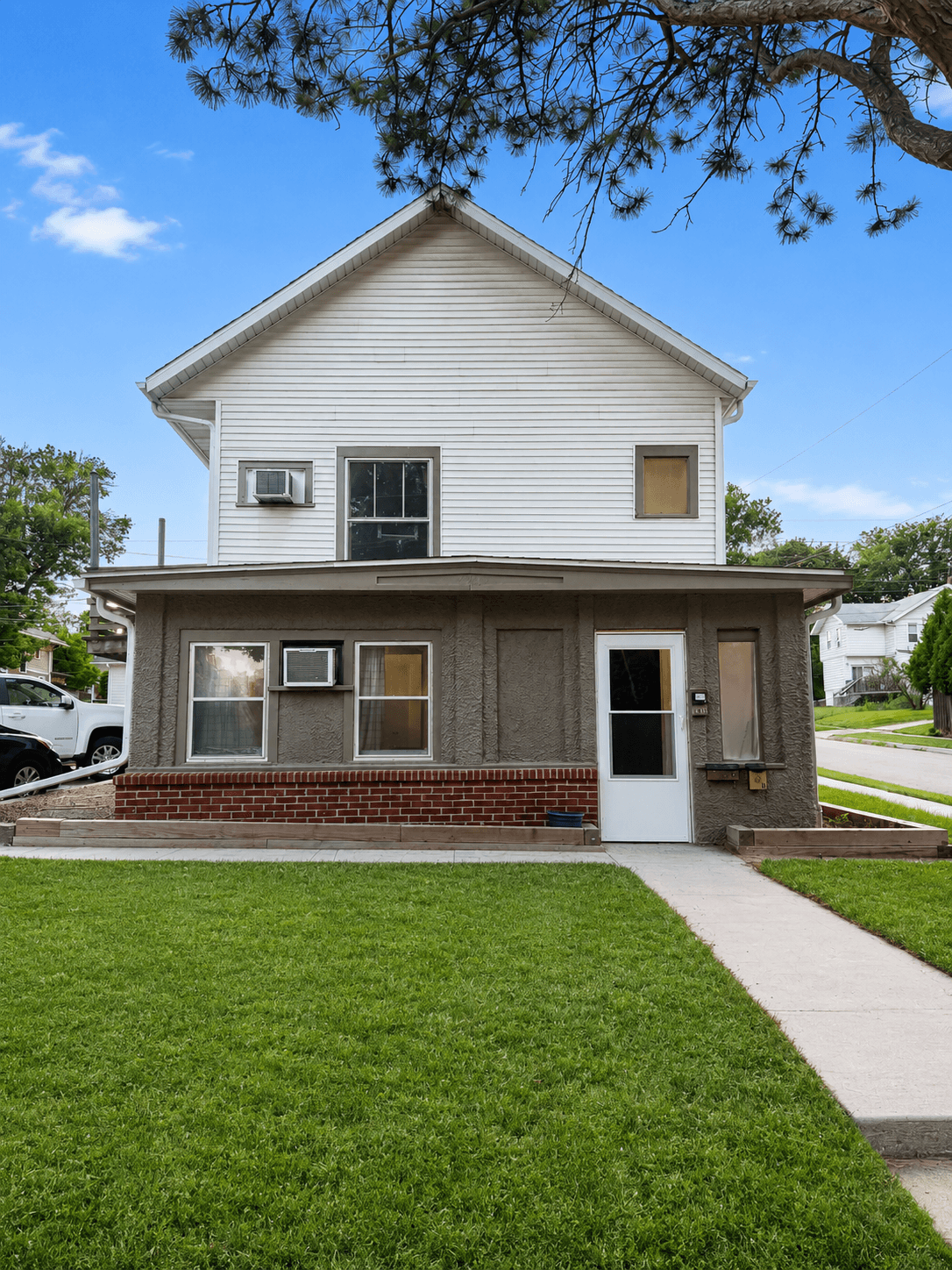Des Moines 3-Unit | $15K Proposed Down | Seller Financing in Des Moines, IA